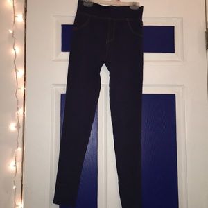 Jeggings. One size fits all.